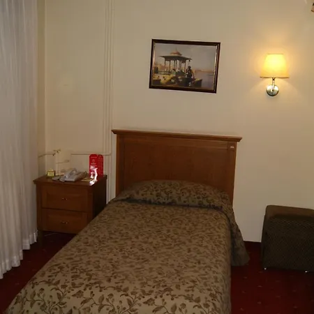 Central Hotel 4* Бурса