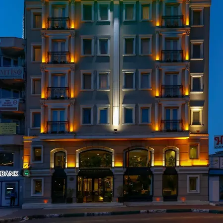 Central Hotel