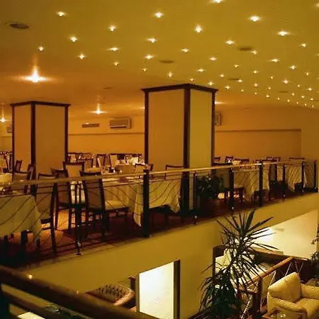 Central Hotel Бурса