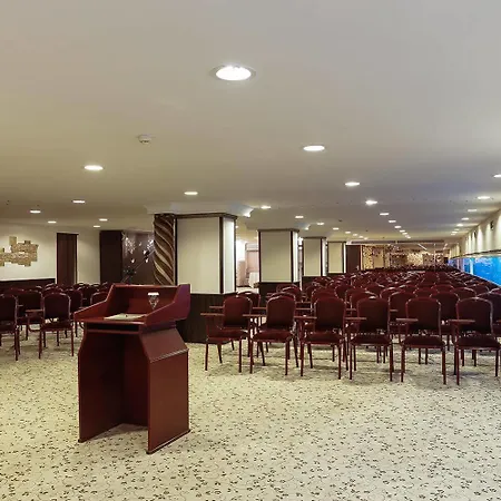 Central Hotel 호텔 4*