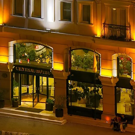 Central Hotel 4*