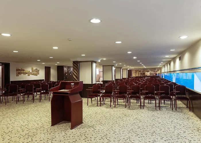 Central Hotel Hotel 4*